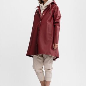Stutterheim Mosebacke Burgundy Raincoat